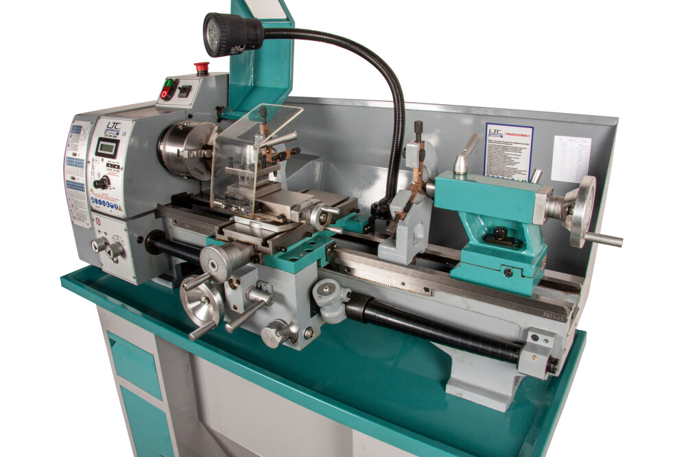 Draaibank met variabel toerental