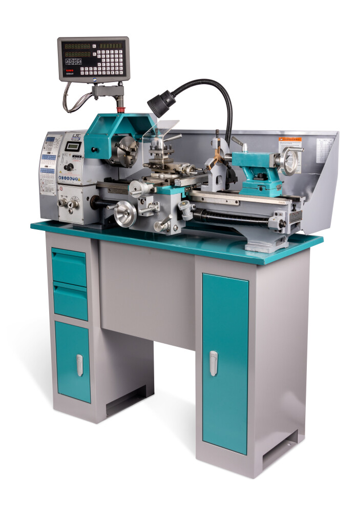 Draaibank 250x550 mm met variable toerental en digitale uitlezing