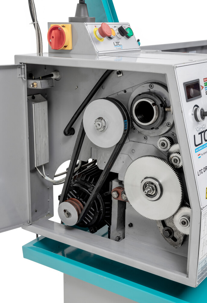 Draaibank 360x750 mm met digitale uitlezing