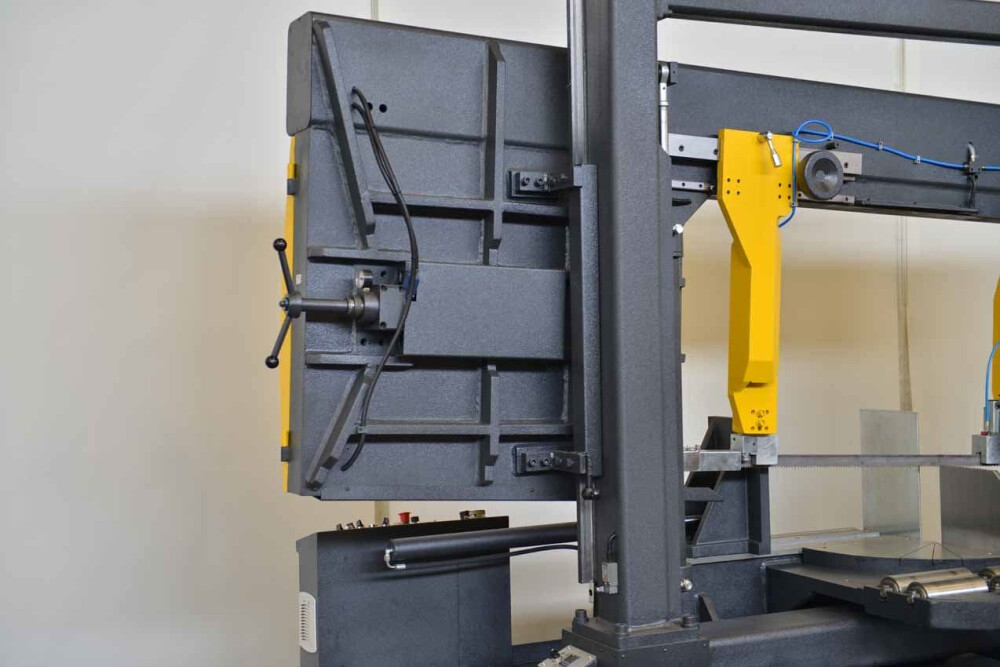 Bandzaagmachine - 810 mm
