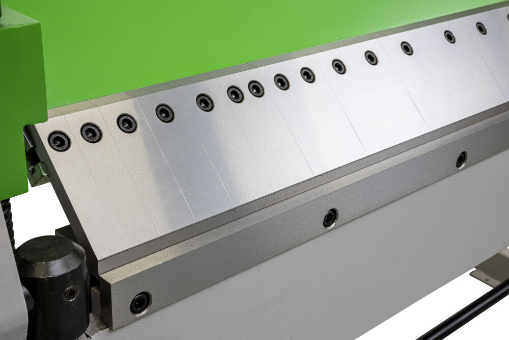 Folding machine