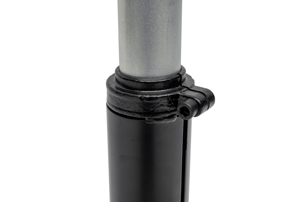 Heavy duty roller stand V-shape