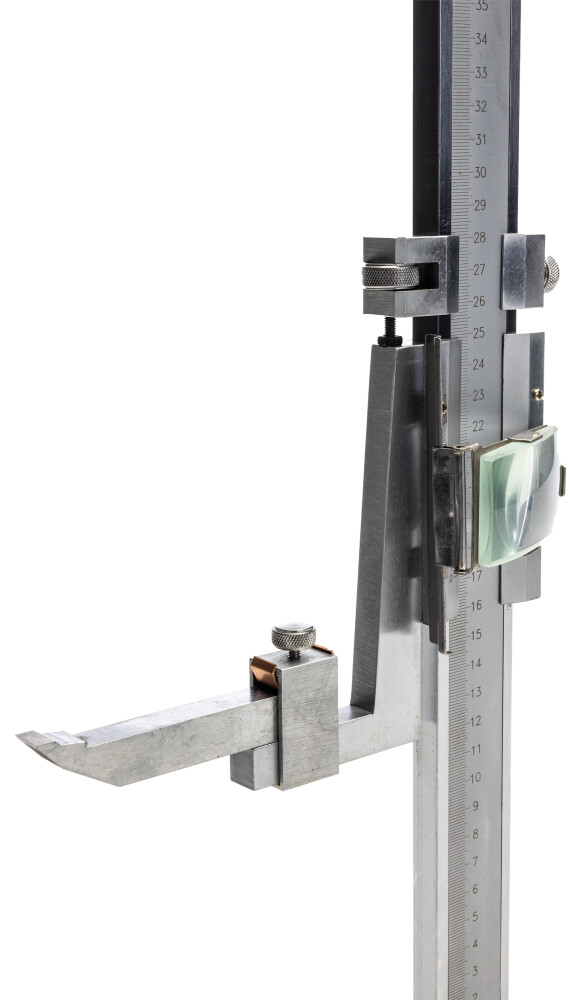 Height and marking gauge with magnifier, nonius 1/20