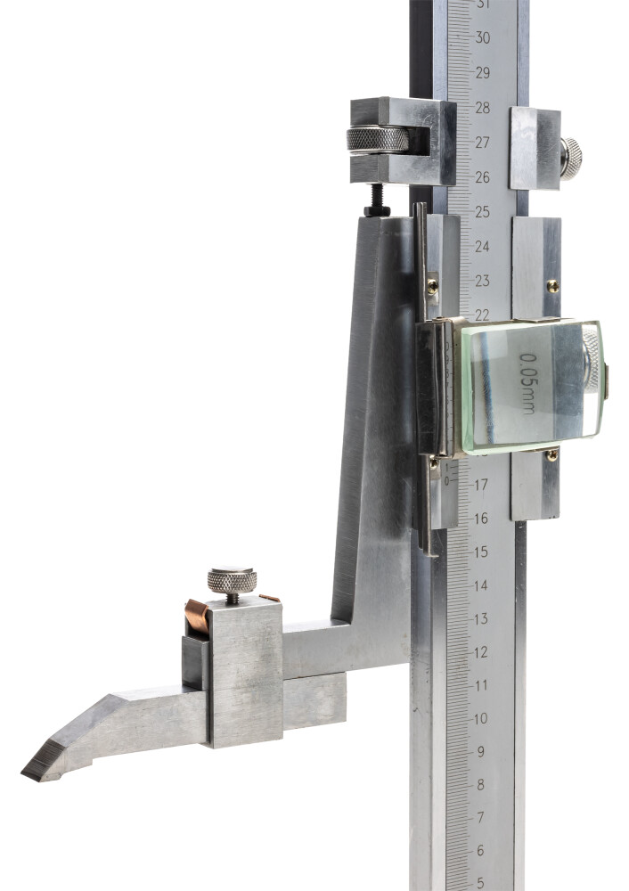 Height and marking gauge with magnifier, nonius 1/20