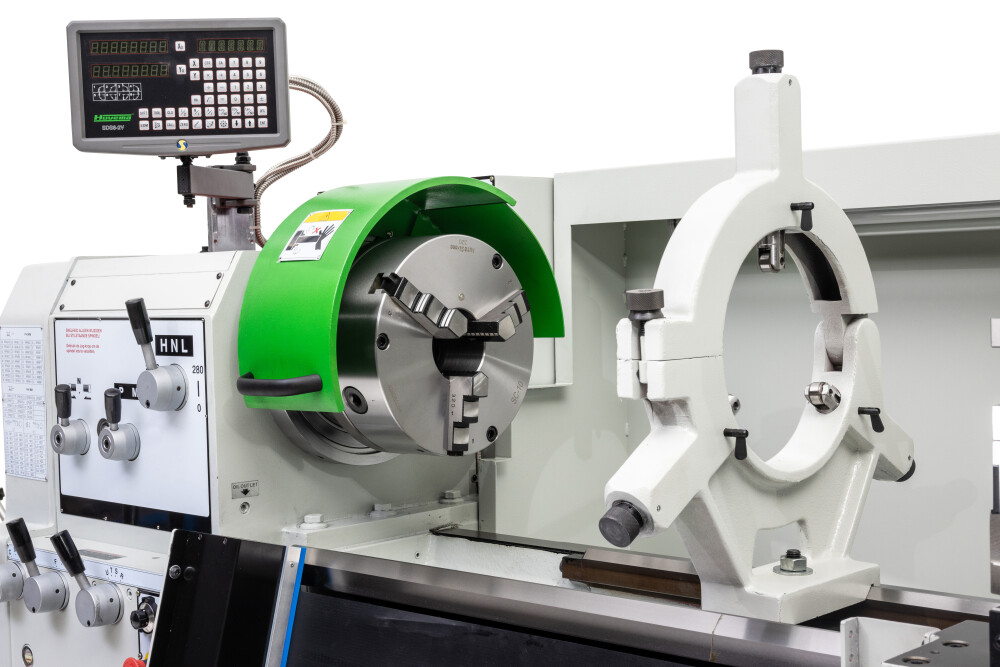 Precisie draaibank 530x2000 mm met variabel toerental