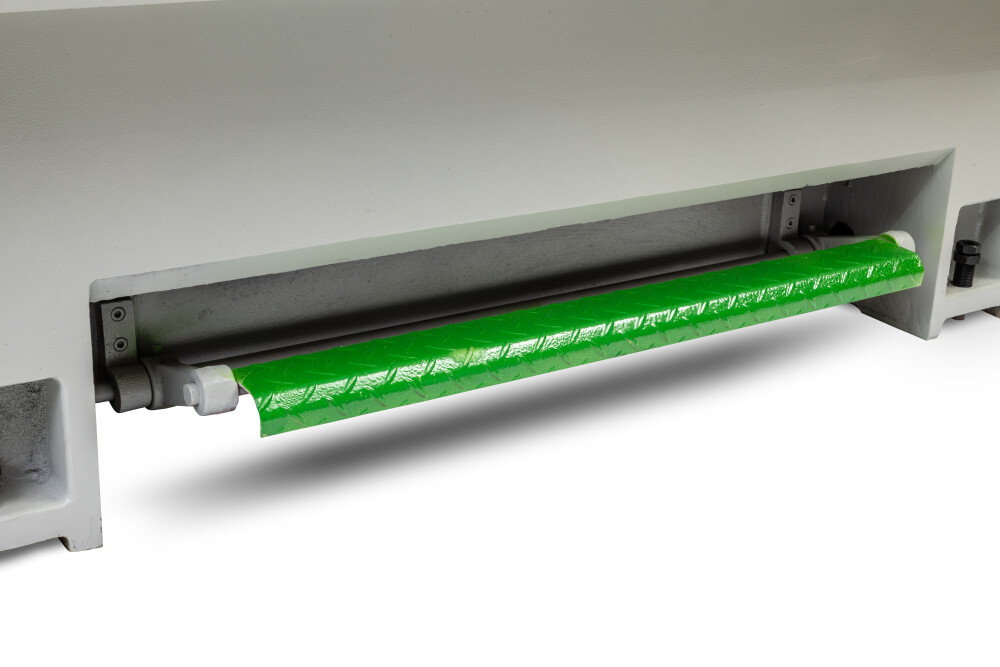 Precisie draaibank 530x2000 mm met variabel toerental