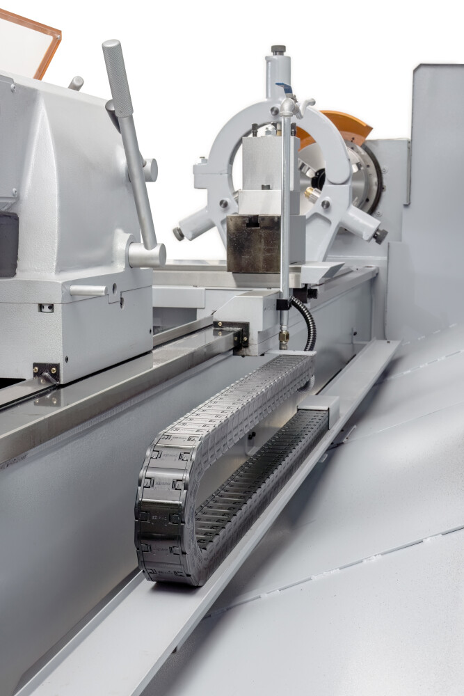 Topline Lathe 660x3300mm with variable speed