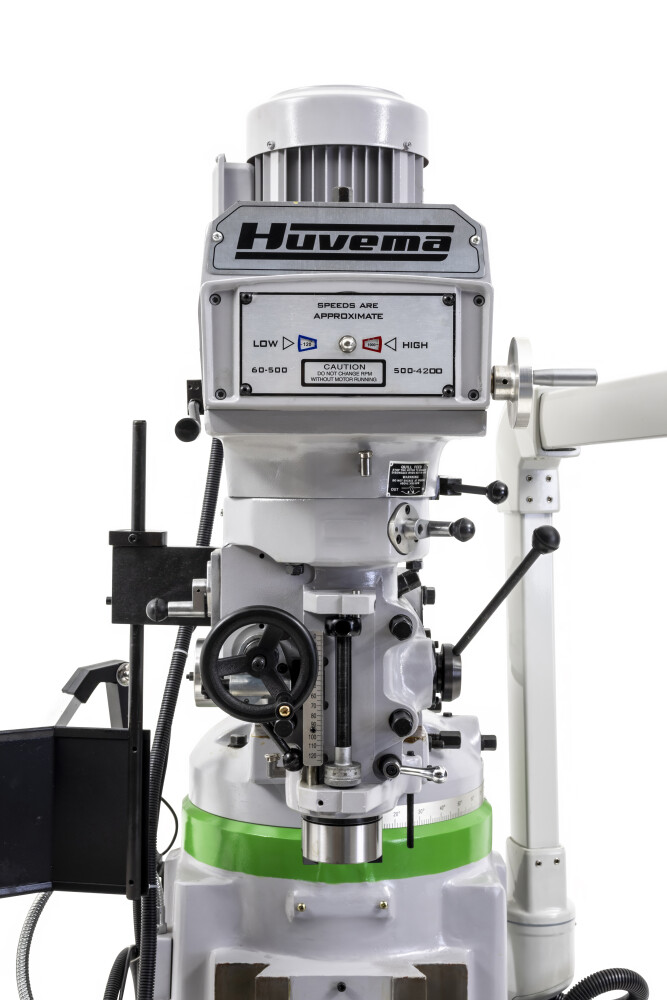 Torenfreesmachine ISO40 met digitale uitlezing en 3 assige voeding