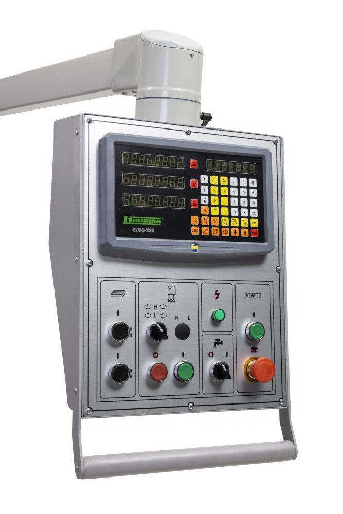Torenfreesmachine ISO40 met digitale uitlezing en werktafel 1370 x 305 mm