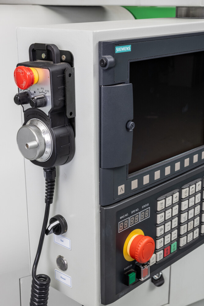 CNC Draaibank 400x750