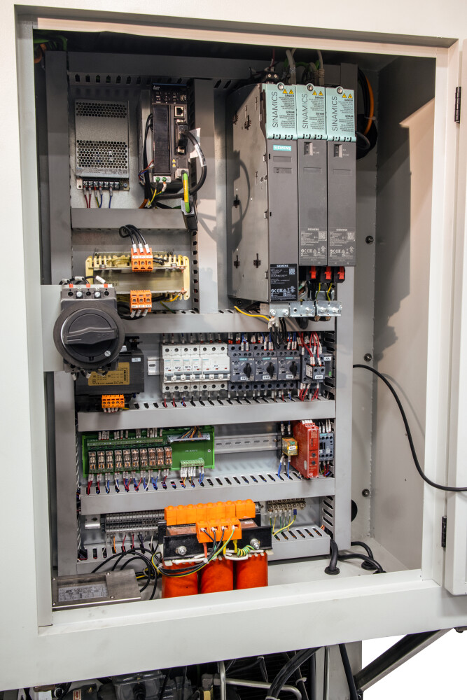 CNC Draaibank 400x750