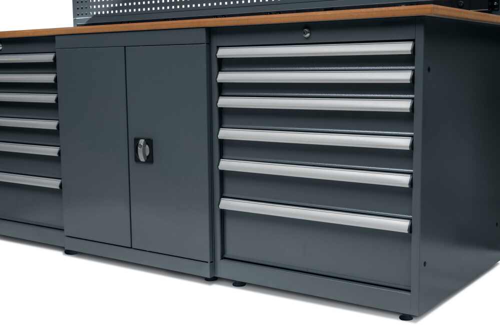 Werkbank mit 12 Schubladen und MDF-Arbeitsplatte