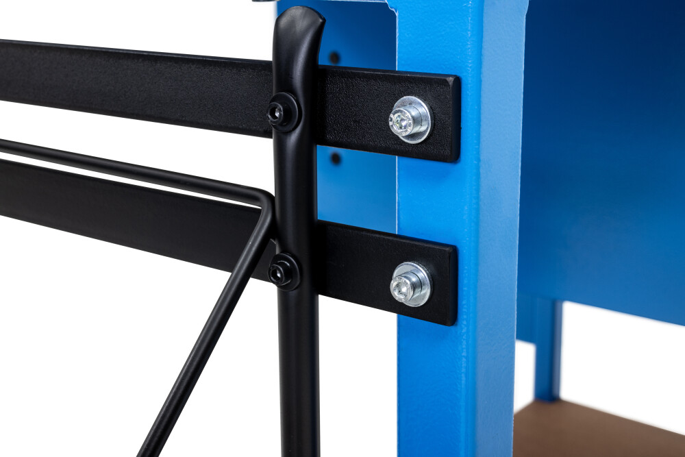 Mobiele werkbank met gereedschapswand
