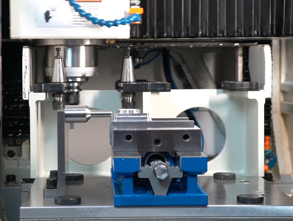 Teach in CNC Fräsmaschine Bearbeitungszentrum
