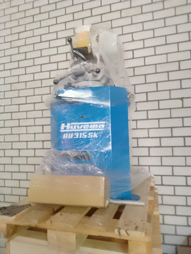 Metal cut-off saw – Not new, but good!