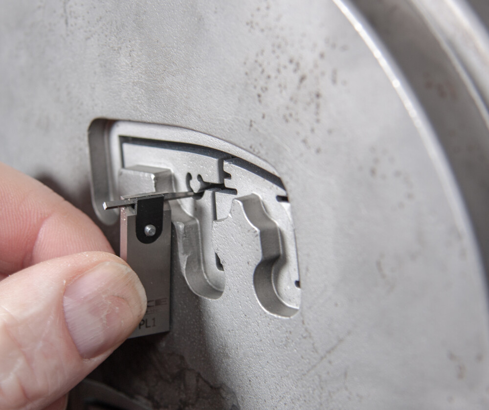 Square edge set, PL-1 body + PM carbide sliding ruler